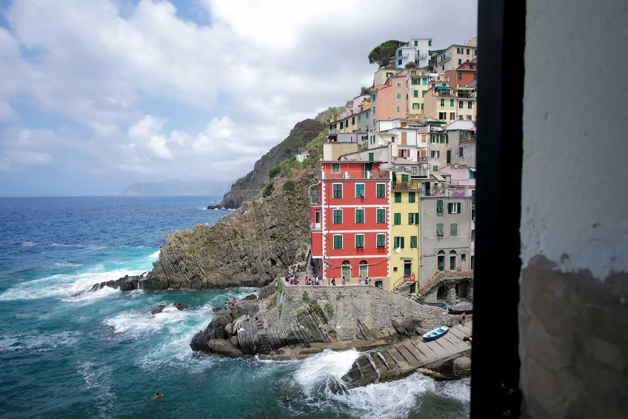 Affittacamere Orto al Mare Room Rental Riomaggiore